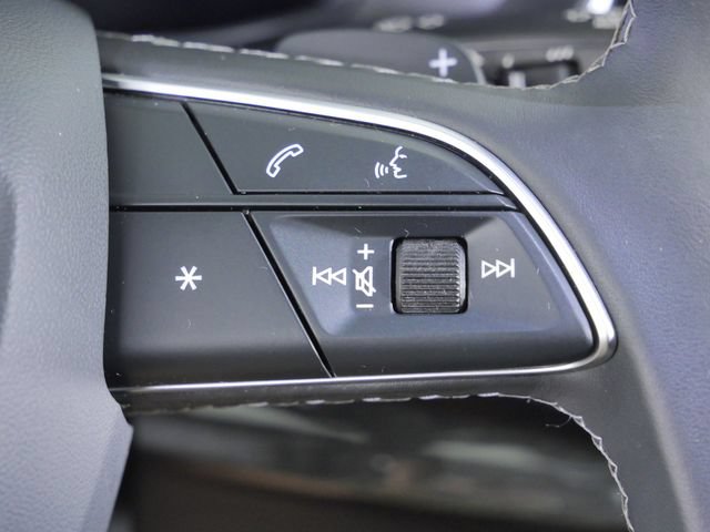 Used 2021 Audi Q8 Premium AWD/4WD image 28
