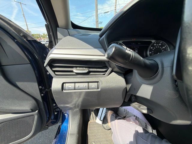 Used 2024 Nissan Altima 2.5 SR FWD image 27