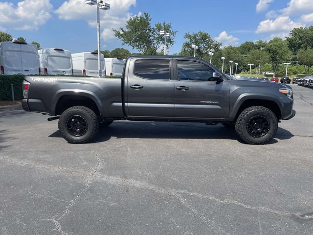 Used 2020 Toyota Tacoma TRD Sport w/ TRD Premium Sport Package AWD/4WD image 38
