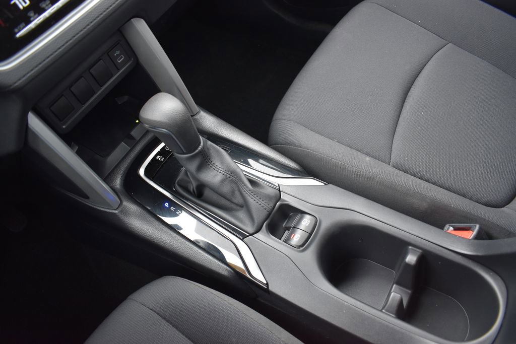 Used 2024 Toyota Corolla Cross LE w/ Moonroof Package image 13