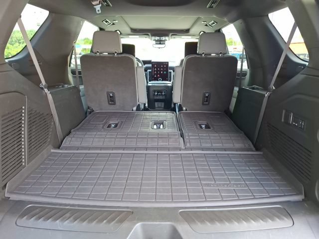 Used 2026 GMC Yukon Elevation w/ Elevation Premium Package AWD/4WD image 34