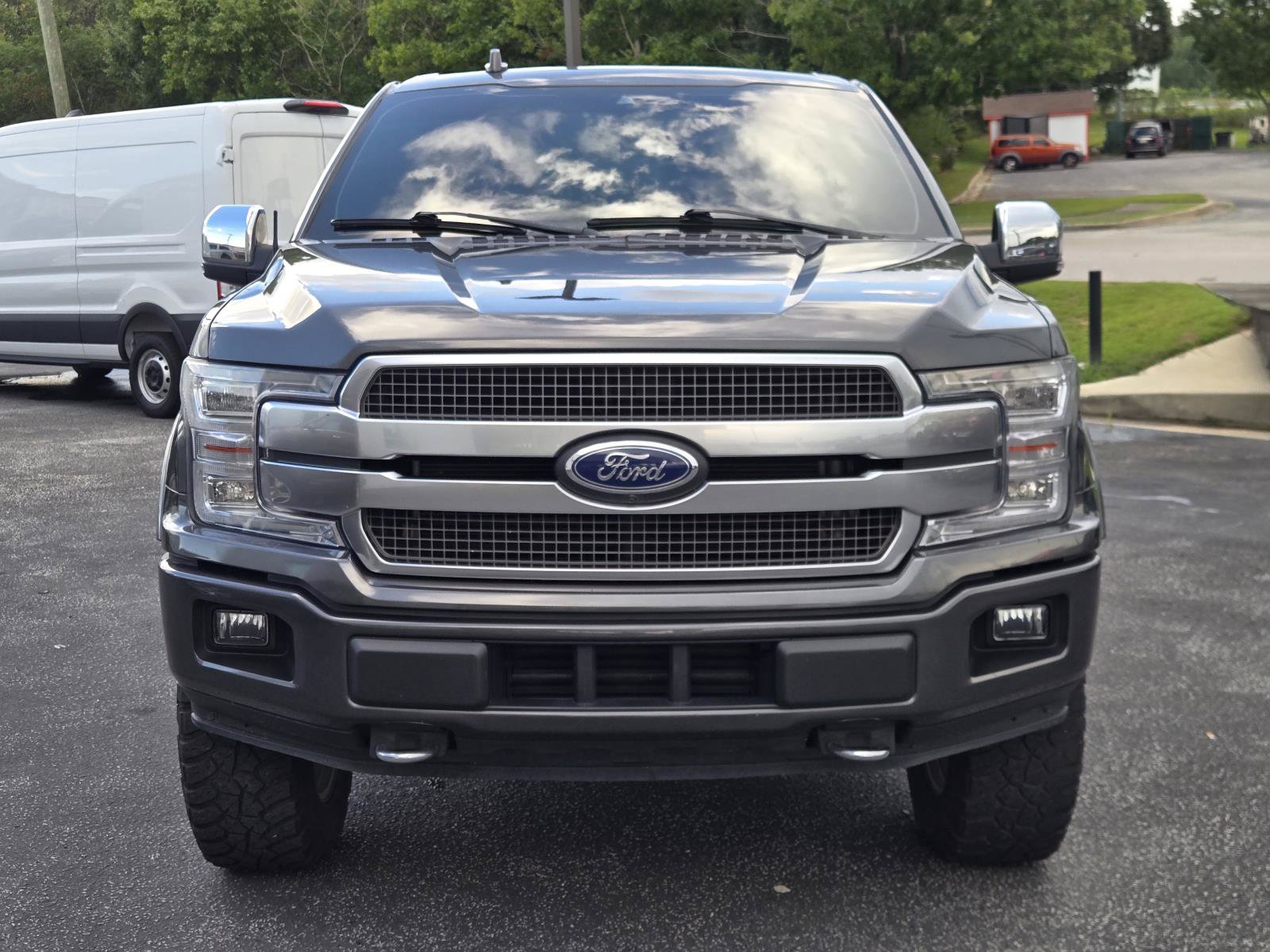 Certified 2020 Ford F150 Platinum w/ Equipment Group 701A Luxury AWD/4WD image 3