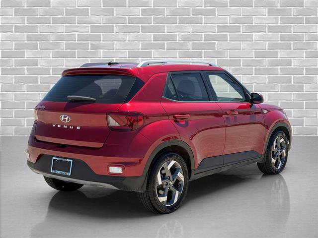 Used 2024 Hyundai Venue Limited FWD image 5