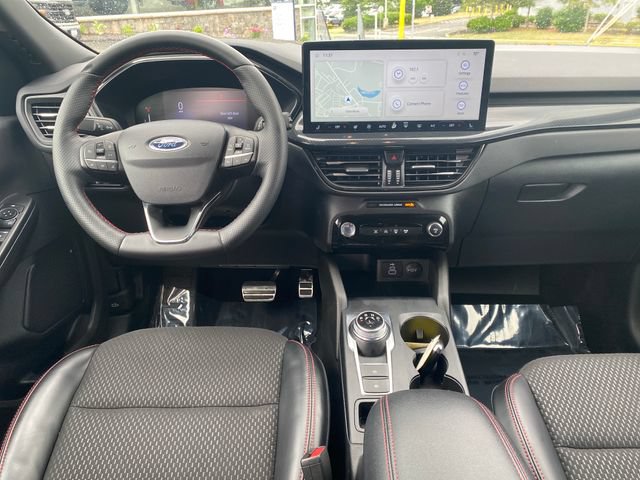 Certified 2024 Ford Escape ST-Line w/ Tech Pack #1 AWD/4WD image 14
