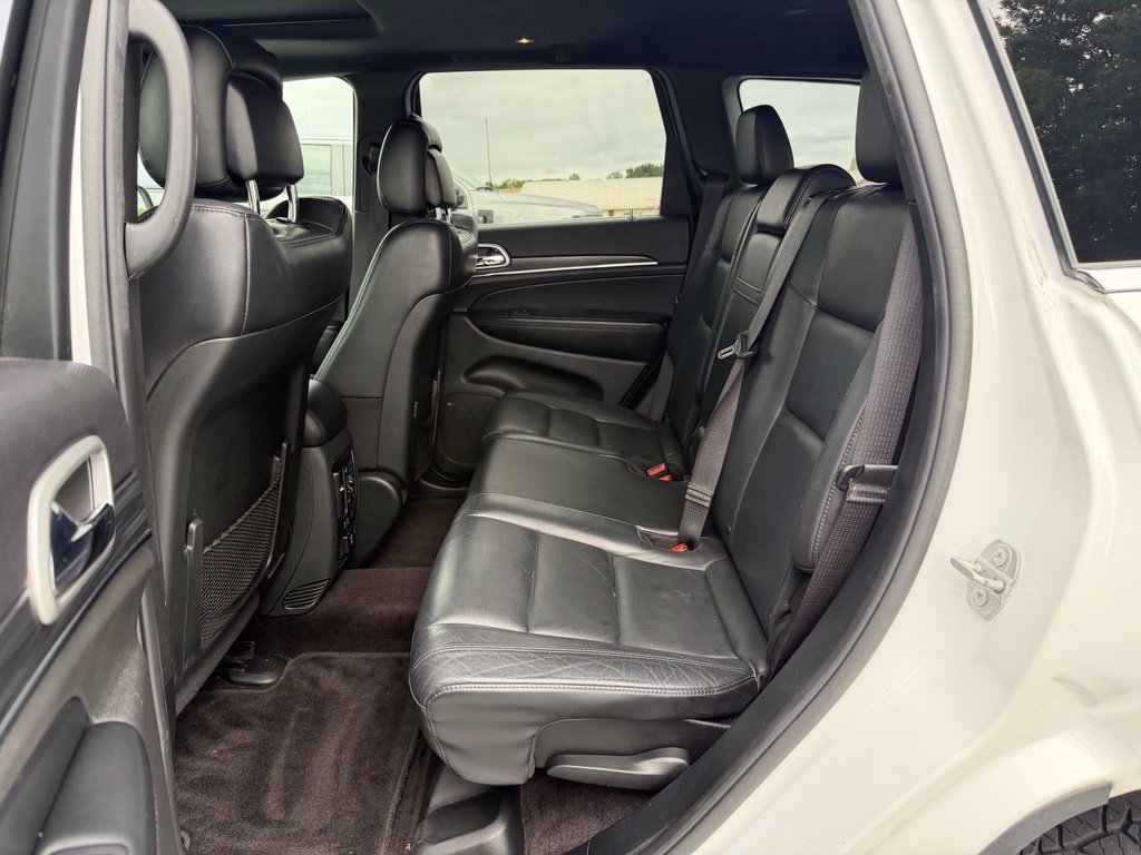 Used 2019 Jeep Grand Cherokee Limited AWD/4WD image 19