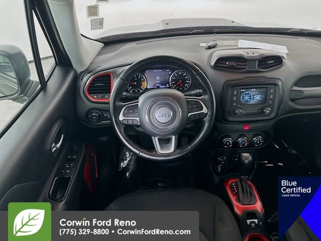 Used 2017 Jeep Renegade Trailhawk image 25