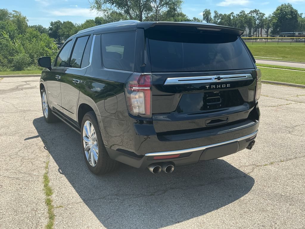 Used 2021 Chevrolet Tahoe High Country RWD image 2