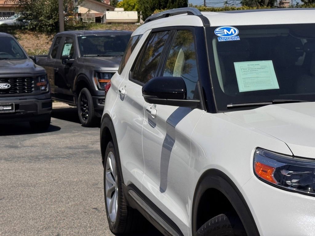 Certified 2021 Ford Explorer Platinum w/ Equipment Group 601A AWD/4WD image 5