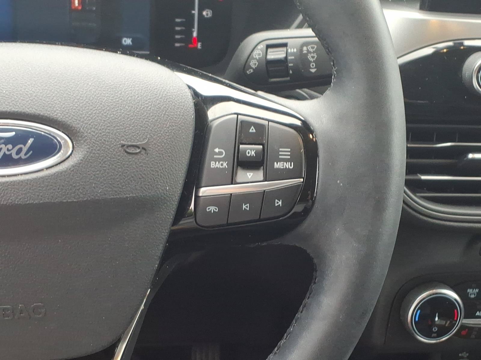 Certified 2024 Ford Escape Active AWD/4WD image 19