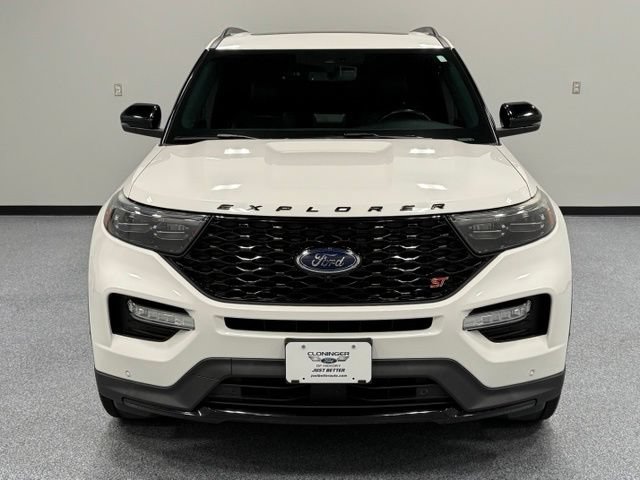Certified 2022 Ford Explorer ST w/ Equipment Group 401A AWD/4WD image 4
