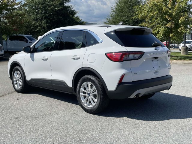 Certified 2022 Ford Escape SE w/ Convenience Package AWD/4WD image 3
