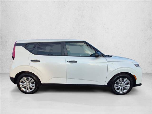 Used 2020 Kia Soul LX FWD image 4