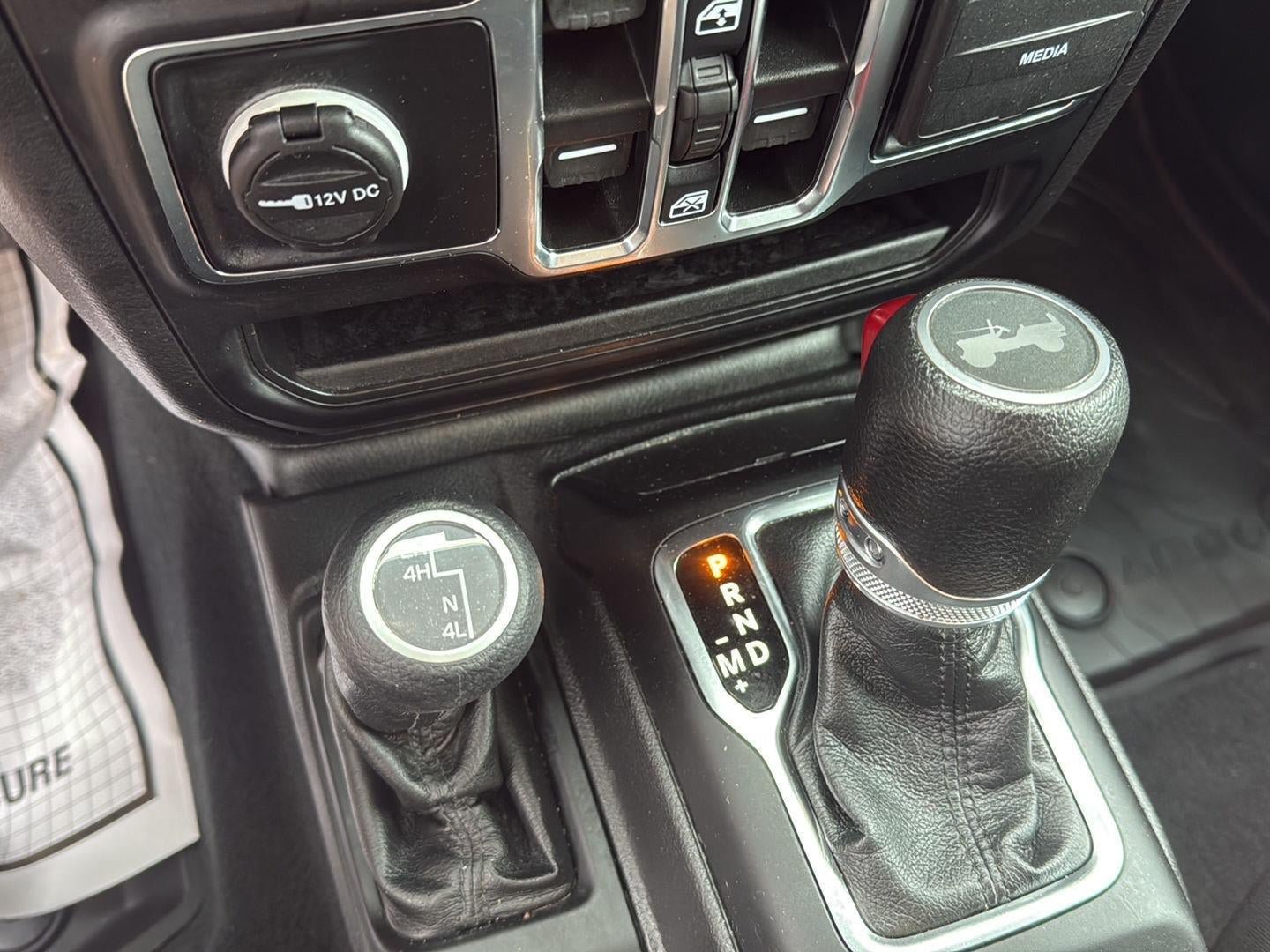 Used 2022 Jeep Wrangler Unlimited Sport AWD/4WD image 19