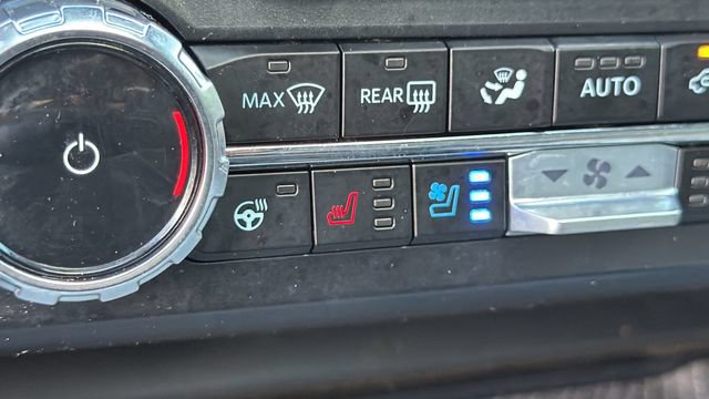 Certified 2025 Ford F250 Platinum AWD/4WD image 32