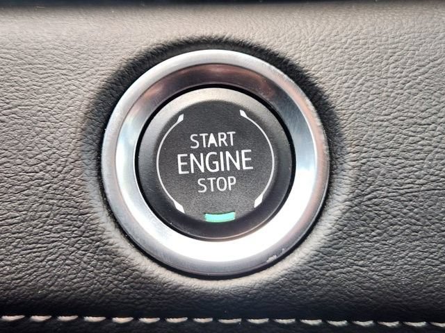 Used 2024 Cadillac Escalade Sport w/ LPO, ONYX Package RWD image 19