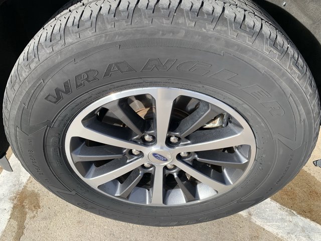 Certified 2020 Ford Expedition XLT w/ Equipment Group 202A image 11