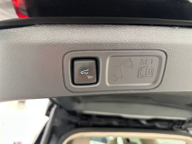 Certified 2024 Ford Expedition Max Limited image 19