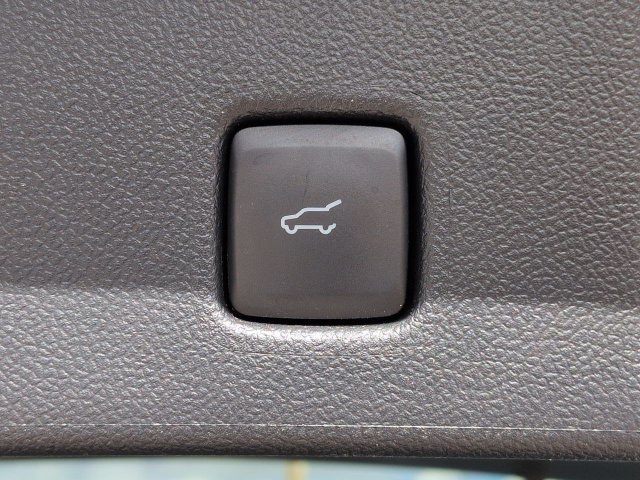 Certified 2023 Ford Escape Platinum AWD/4WD image 14
