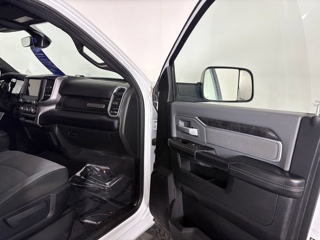 Used 2021 RAM 2500 Big Horn w/ Level 1 Equipment Group AWD/4WD image 33