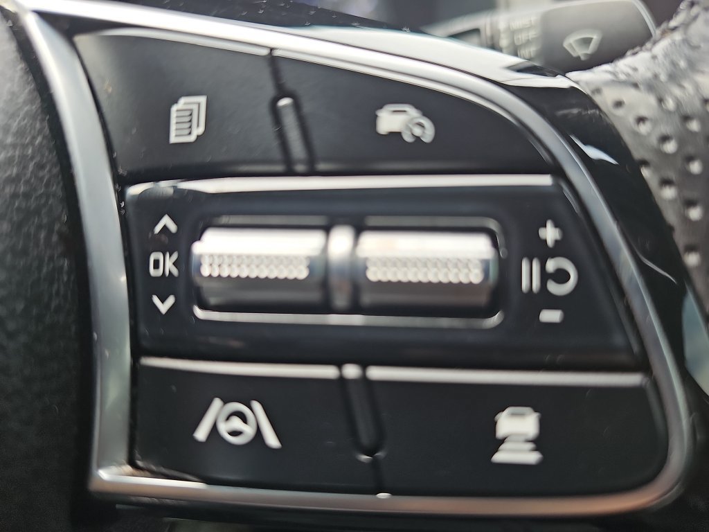 Used 2024 Kia Forte GT-Line FWD image 18