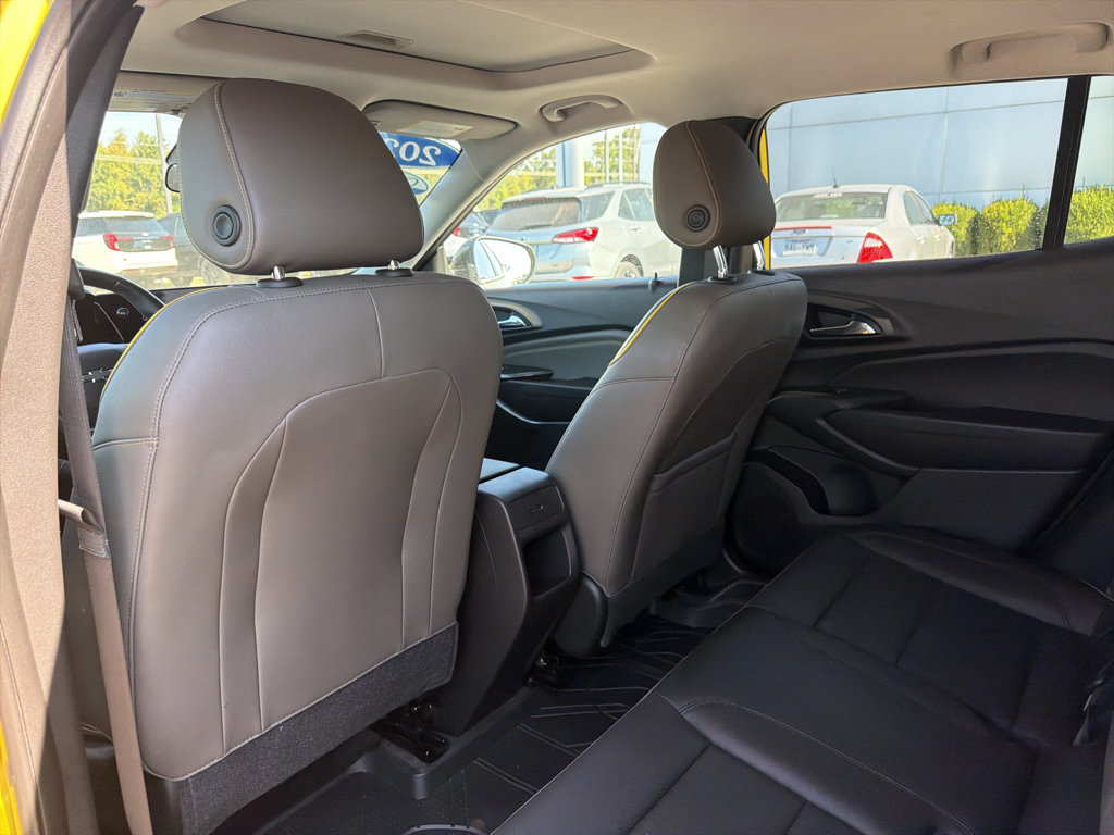Used 2024 Chevrolet Trax ACTIV w/ Sunroof Package FWD image 13