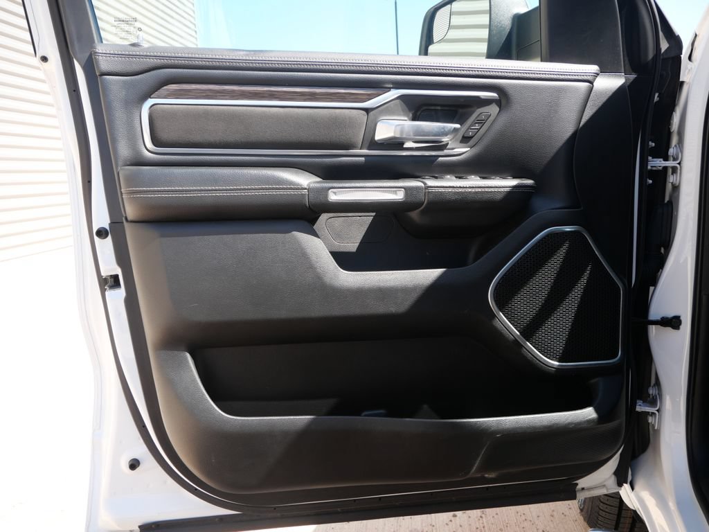 Used 2020 RAM 1500 Laramie AWD/4WD image 21