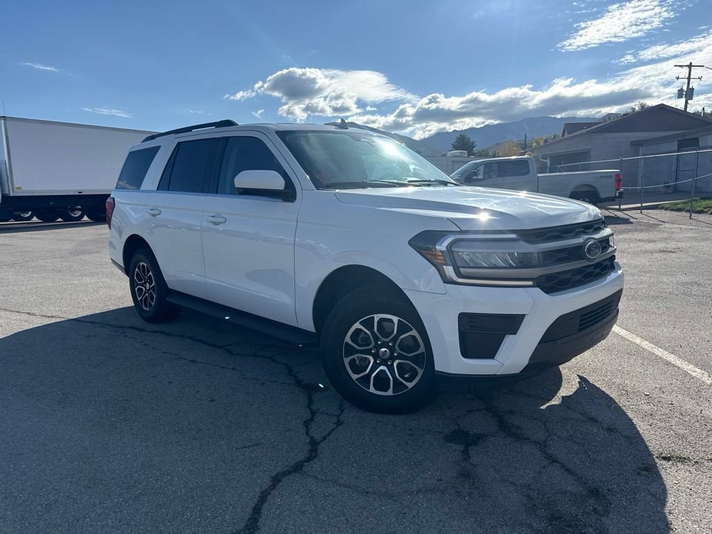 Certified 2024 Ford Expedition XLT AWD/4WD image 2