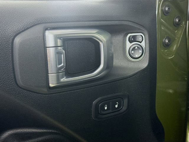 Used 2021 Jeep Wrangler Unlimited Islander image 17