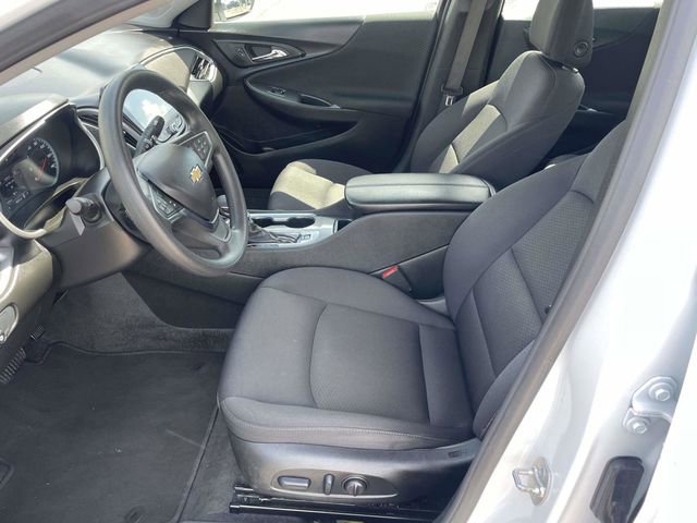Used 2025 Chevrolet Malibu LT FWD image 12