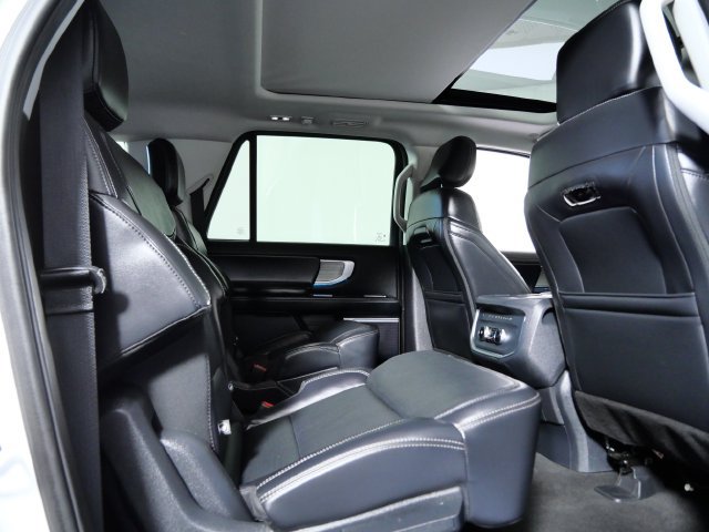 Certified 2025 Ford Expedition Max Platinum AWD/4WD image 13