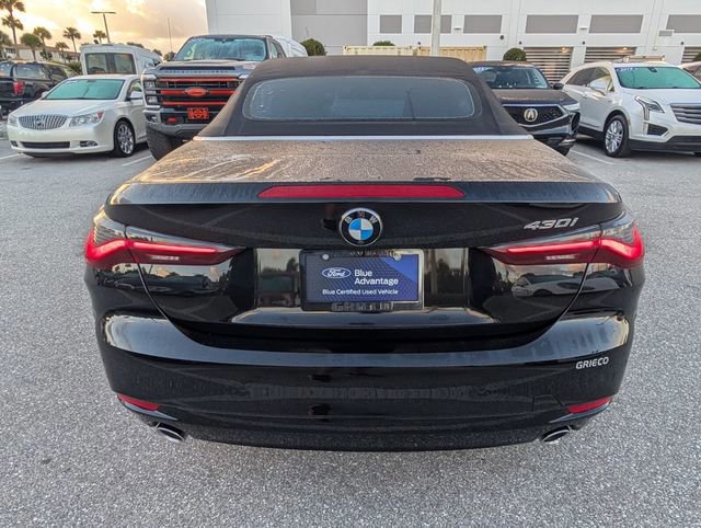 Used 2024 BMW 430i Convertible w/ Premium Package image 3