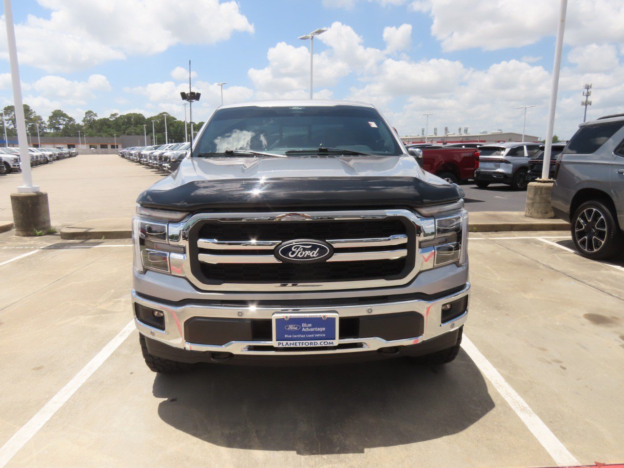 Certified 2025 Ford F150 Lariat w/ Equipment Group 501A Mid AWD/4WD image 4