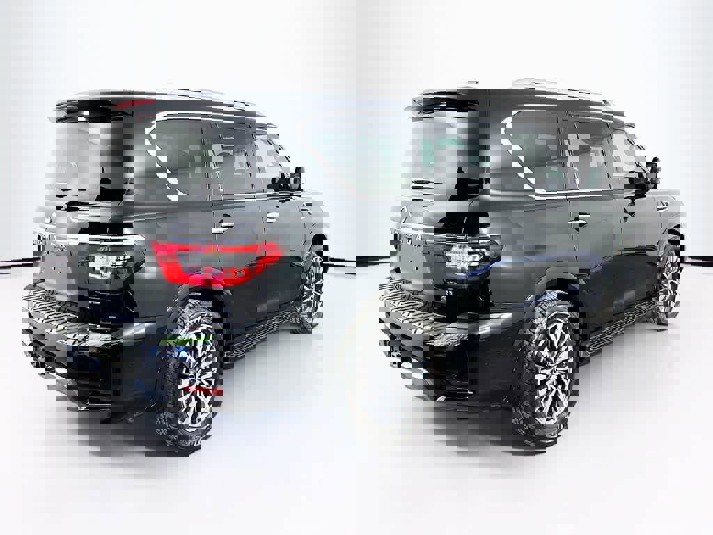 Used 2024 Nissan Armada SL w/ Cargo Package image 5