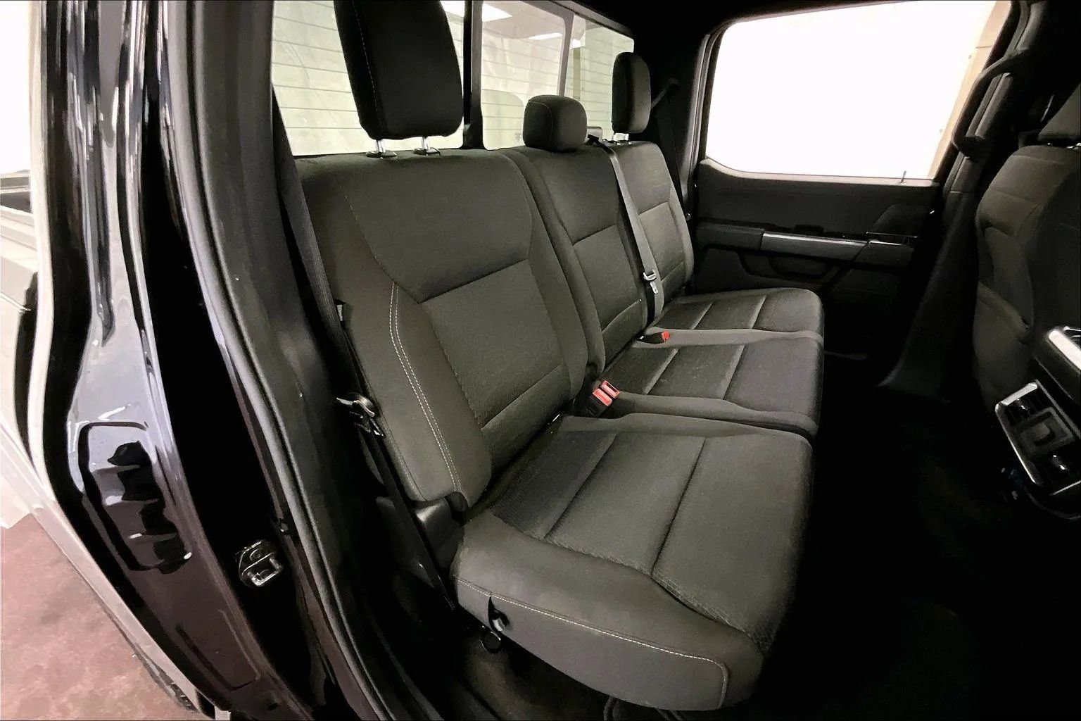 Certified 2023 Ford F150 XLT w/ Equipment Group 302A High image 26