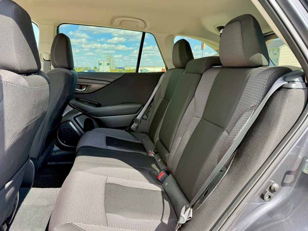Used 2023 Subaru Outback Premium AWD/4WD image 12
