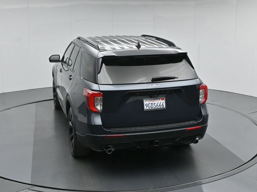 Certified 2023 Ford Explorer ST-Line w/ Class IV Trailer Tow Package RWD image 17