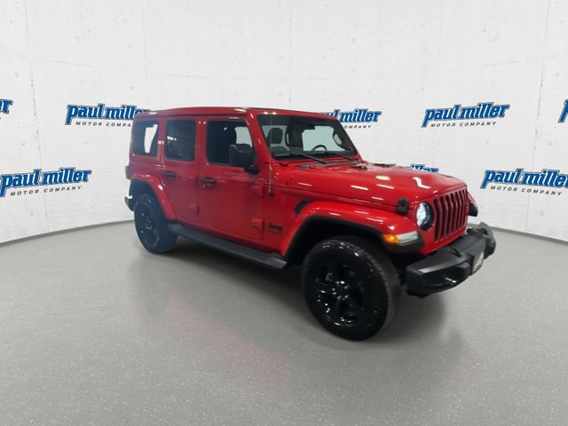 Used 2021 Jeep Wrangler Unlimited Sahara AWD/4WD image 6