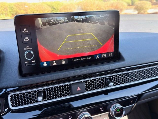 Used 2025 Honda Civic Sport Touring image 3