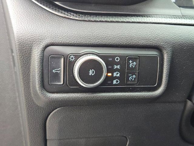 Certified 2023 Ford Explorer ST-Line w/ Class IV Trailer Tow Package image 33