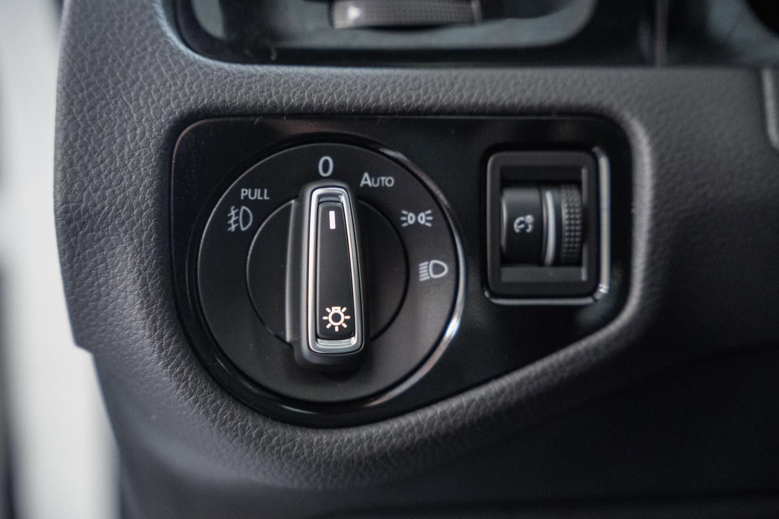 Used 2019 Volkswagen GTI Autobahn image 48