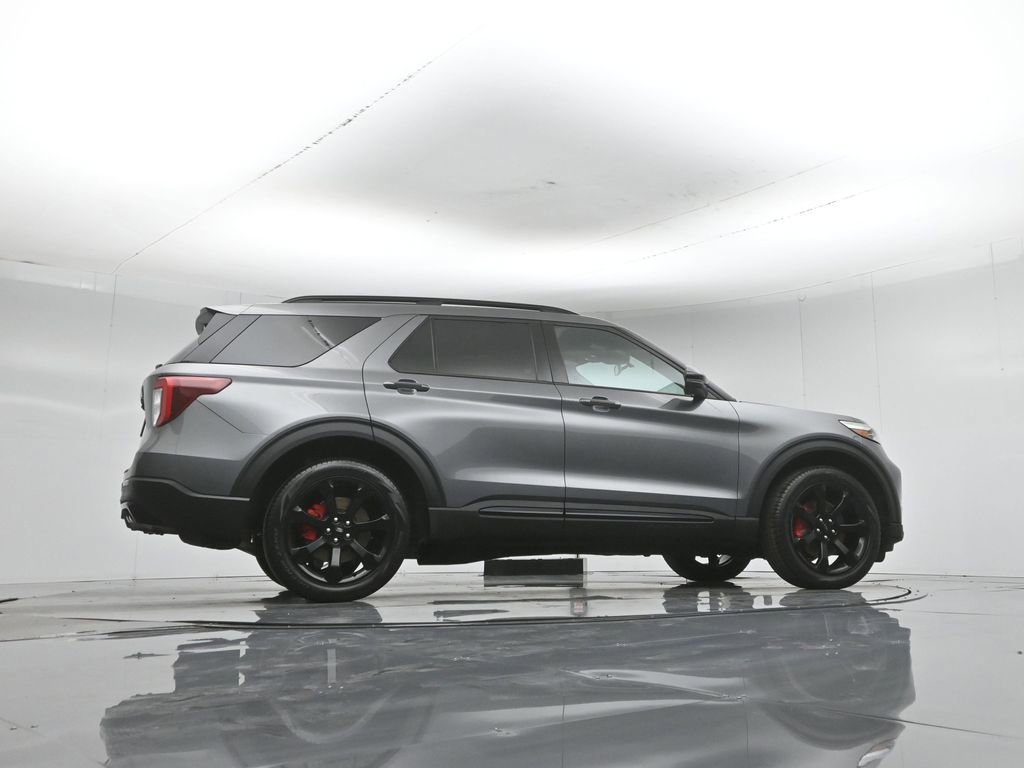 Certified 2023 Ford Explorer ST w/ Equipment Group 401A AWD/4WD image 56