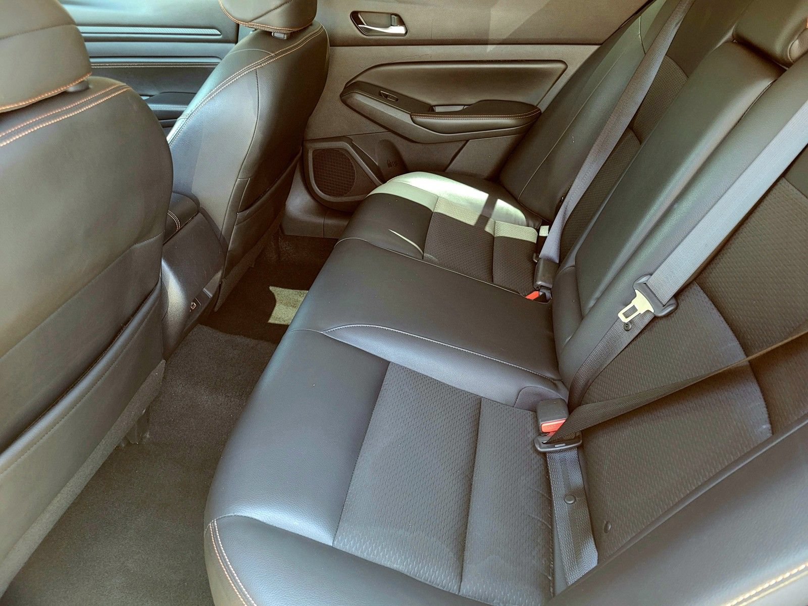 Used 2019 Nissan Altima 2.5 SR w/ SR Premium Package FWD image 10