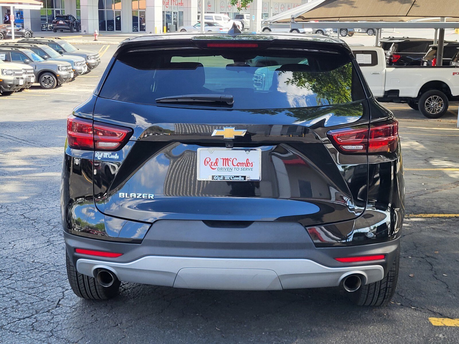 Used 2025 Chevrolet Blazer LT image 4