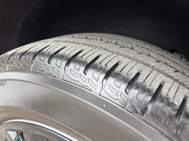 Certified 2019 Ford Edge SEL image 26