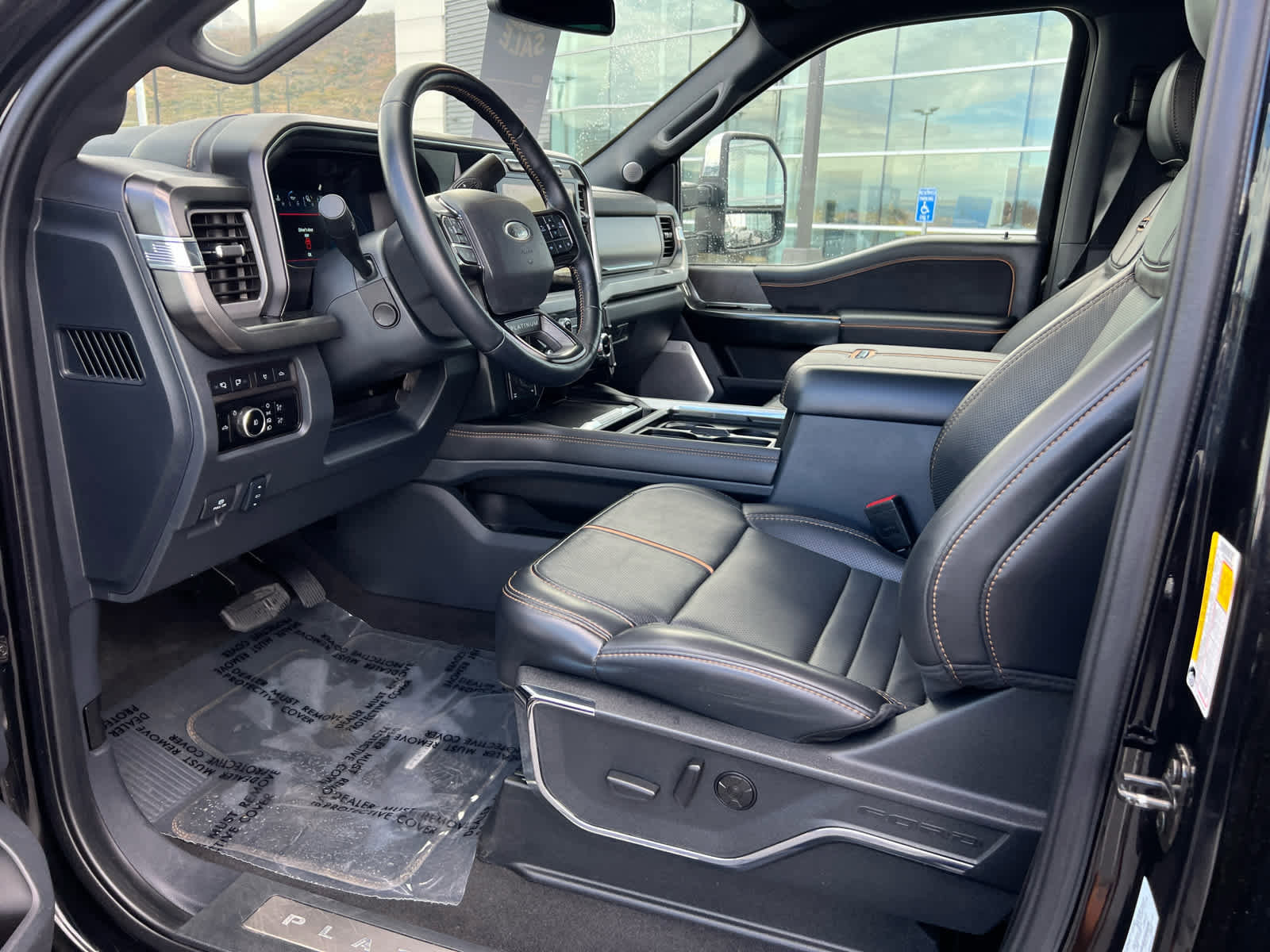 Certified 2024 Ford F250 Platinum image 27