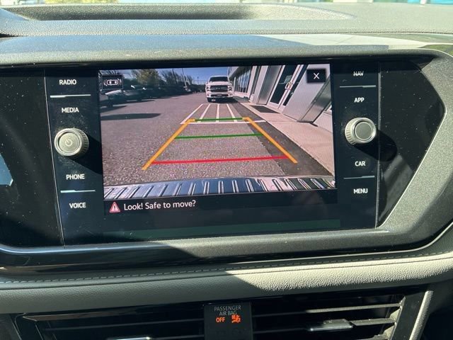 Used 2023 Volkswagen Taos SEL AWD/4WD image 25