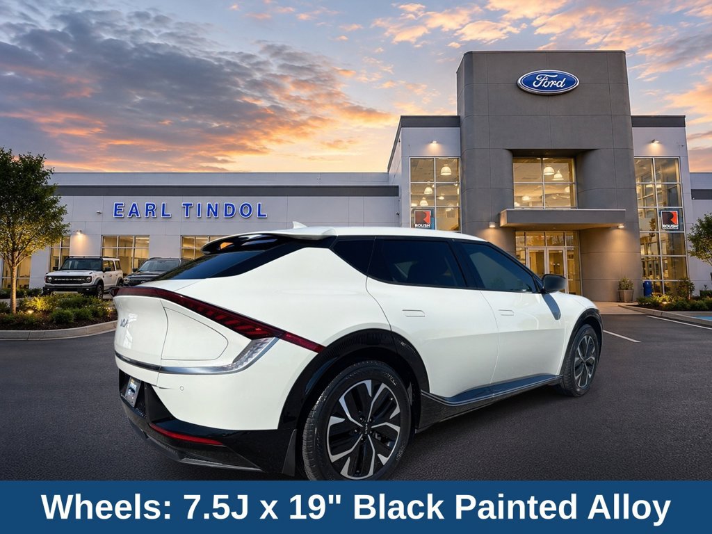 Used 2023 Kia EV6 Wind RWD image 8