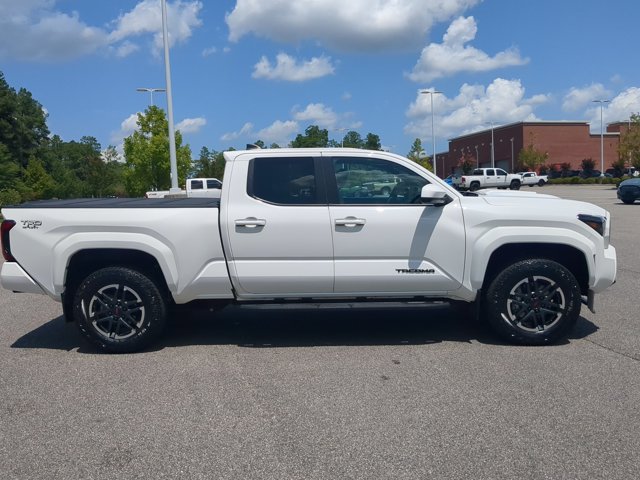 Used 2024 Toyota Tacoma TRD Sport RWD image 3