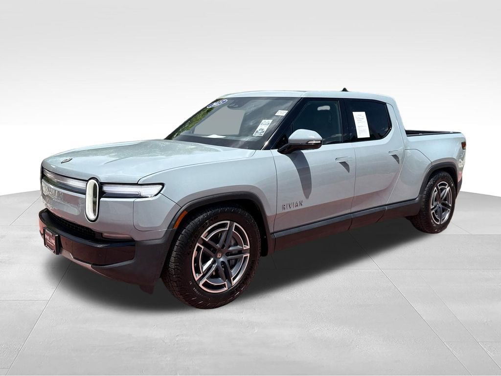 Used 2025 Rivian R1T Adventure AWD/4WD image 3