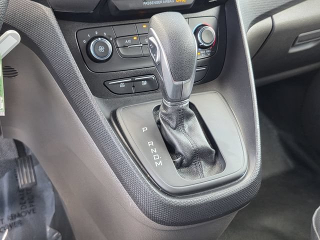 Certified 2022 Ford Transit Connect XL FWD image 18